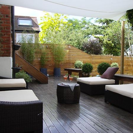 Londonhomegardens Екстериор снимка